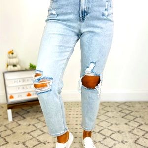 ❣️NWT VERVET MOM JEAN❣️